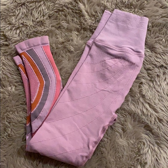 NEW🌺free people high rise 7/8 essence legging - Picture 9 of 16